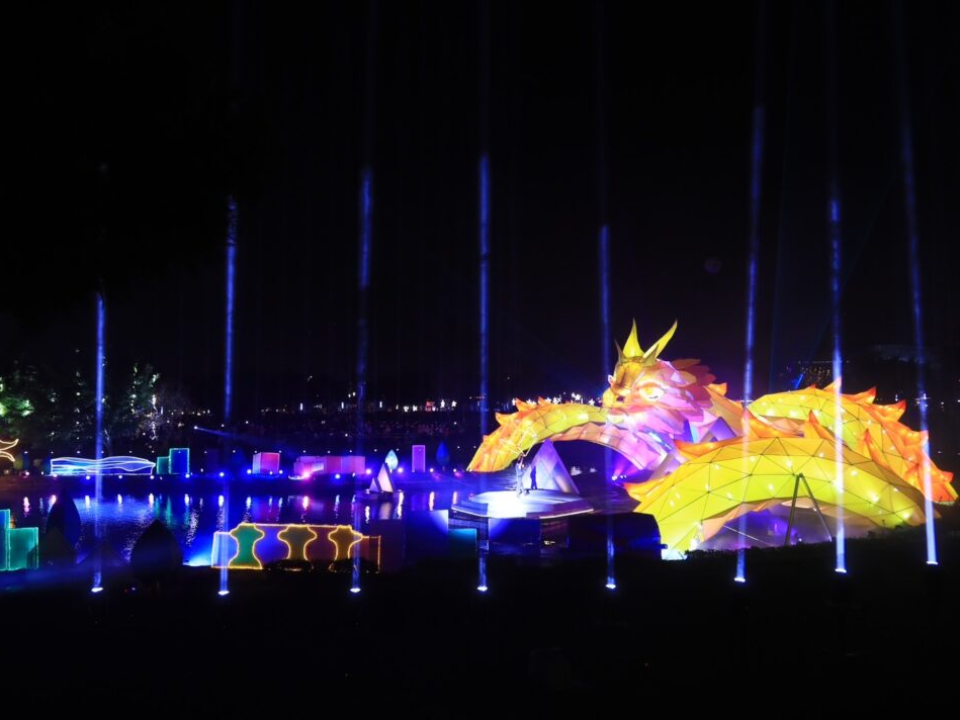 中台灣元宵燈會76米巨龍主燈秀超吸睛